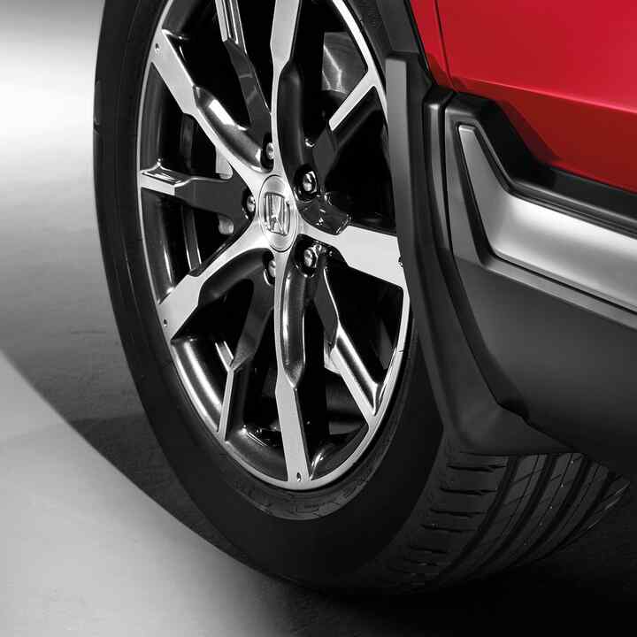 Detailní boční záběr na kožený interiér modelu Honda CR-V